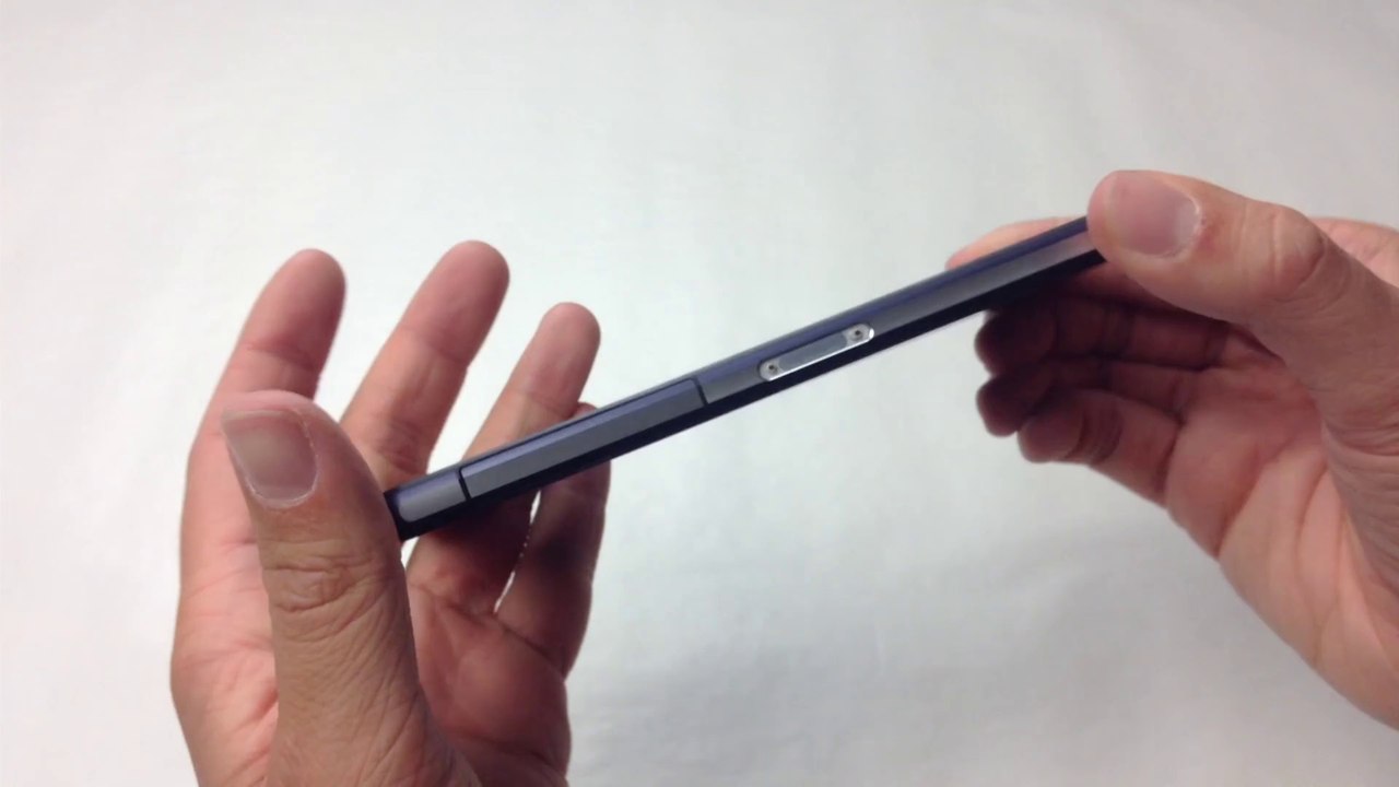 Déballage (UNBOXING) du Xperia Z2