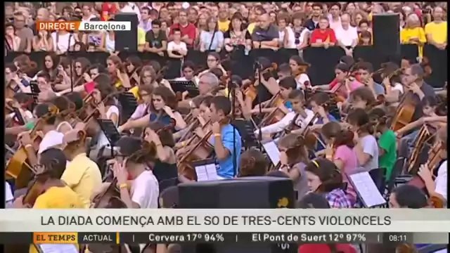 TV3 - Notícies 3/24 - El concert dels 300 violoncels