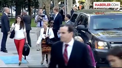 John Kerry'nin, Başbakanlık Ziyareti Sırasında Kapı Krizi Yaşandı