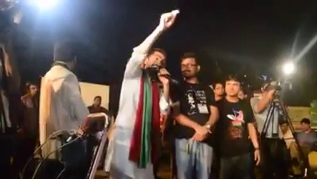 Duplicate Of Imran Khan At Lalik Chowk Dharna Speech To Azadi March