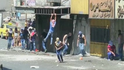 Clashes at West Bank funeral