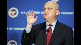 Ex-diretor da CIA compara ataques aéreos a relações sexuais