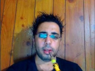 محمد أمين الساسي يتمنيك على البوليسية متاع تونس ساقط وماهوش راجل