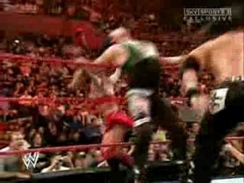 Nitro_Melina_vs_Crazy_James