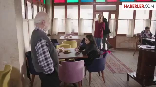 Ece Uslu'nun Yönetmen Sevgilisi Boşandı