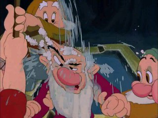 Blanche-Neige et les Sept Nains - On se Lave ! [VF|HD]