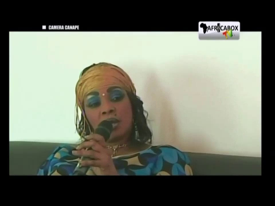 Tina Glamour : l'érotisme c'est de l'art et je n'ai pas encore raccrochée.