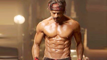 Revealed | Shah Rukh Khan’s Secret To An 8 Pack Body  !