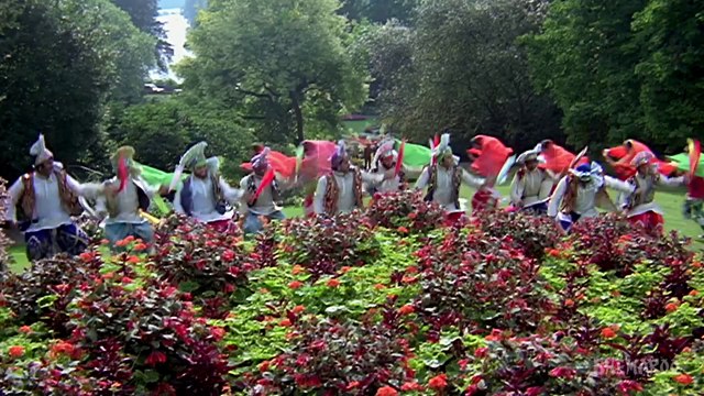 Teri Rab Ne Bana Di - Amitabh,Rekha,Parveen,Shashi - Suhaag 1979 Songs - Asha Bhosle - Mohd Rafi