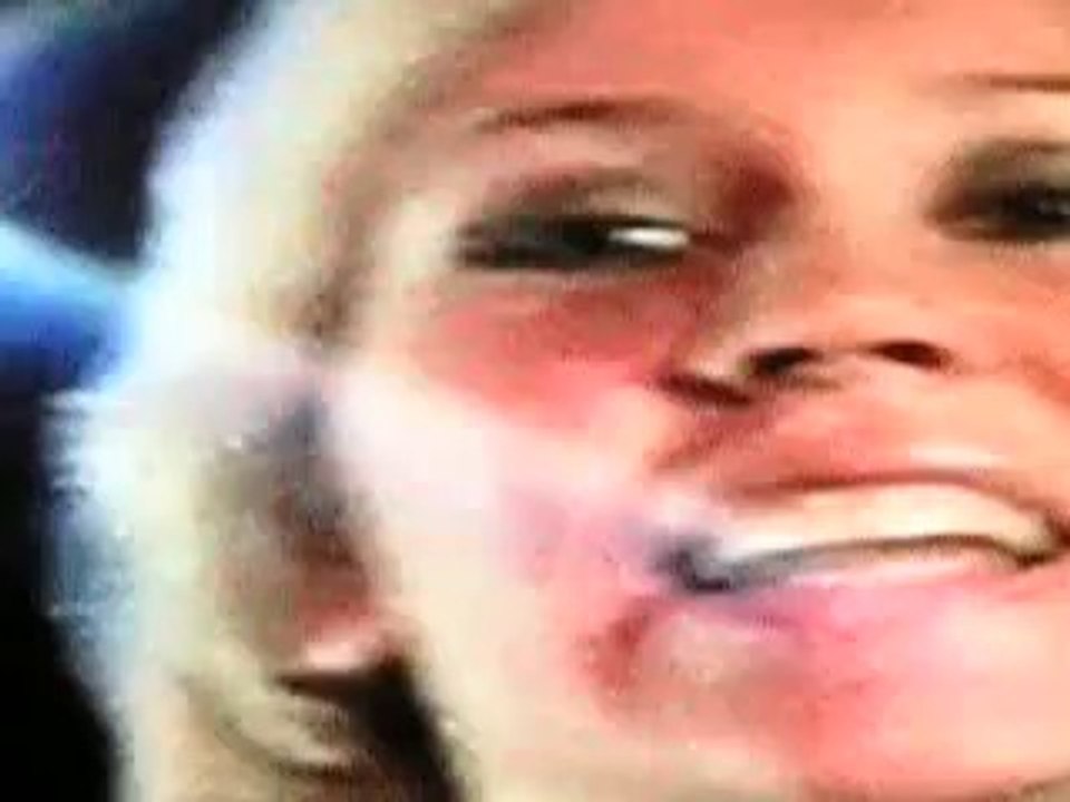 ABBA_Dancing Queen (1976)