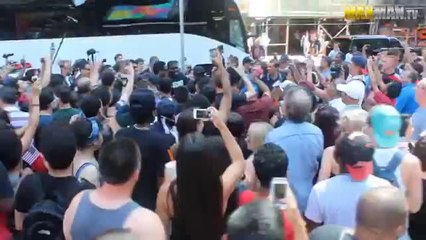 Fake Barack Obama Pranks New York City!