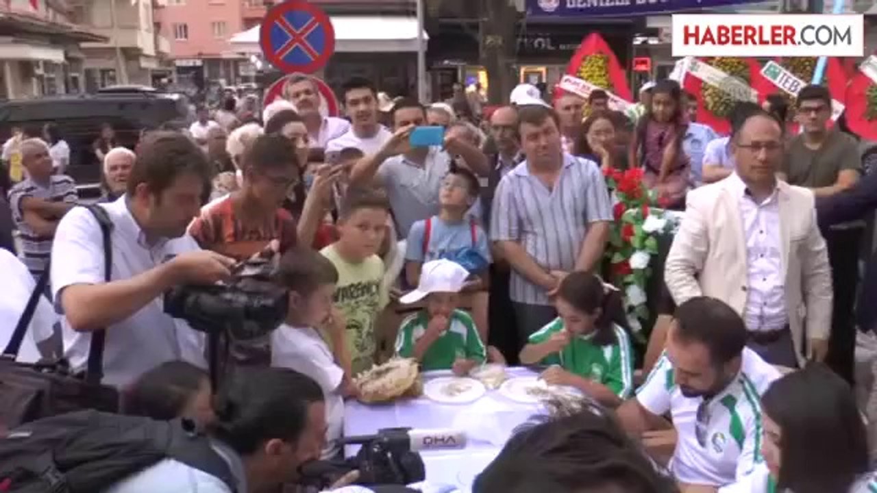 Zeybekci,"Uluslararası Elma, Tarım ve Kültür Festivali"nin açılışına katıldı -