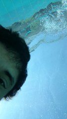 CALOR COMBINA COM PISCINA E CERVEJA GELADA