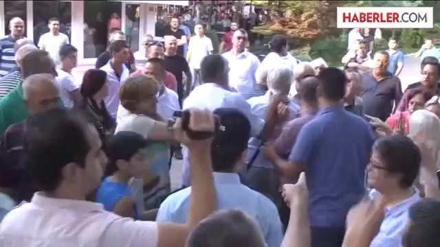 Kırklareli Belediyesinin, Vali Konağı önüne yapmak istediği kaide -