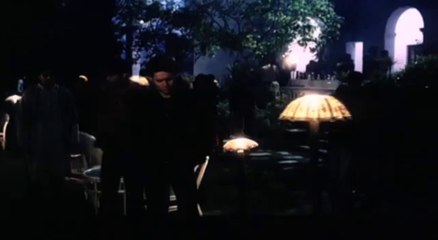 Sexy Chitrangada Singh's Bold Love Scene With Kay Kay Menon In Hazaaron Khwahishein Aisi 1BY video vines