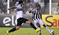 Com show de Robinho, Santos vence Coritiba na Vila