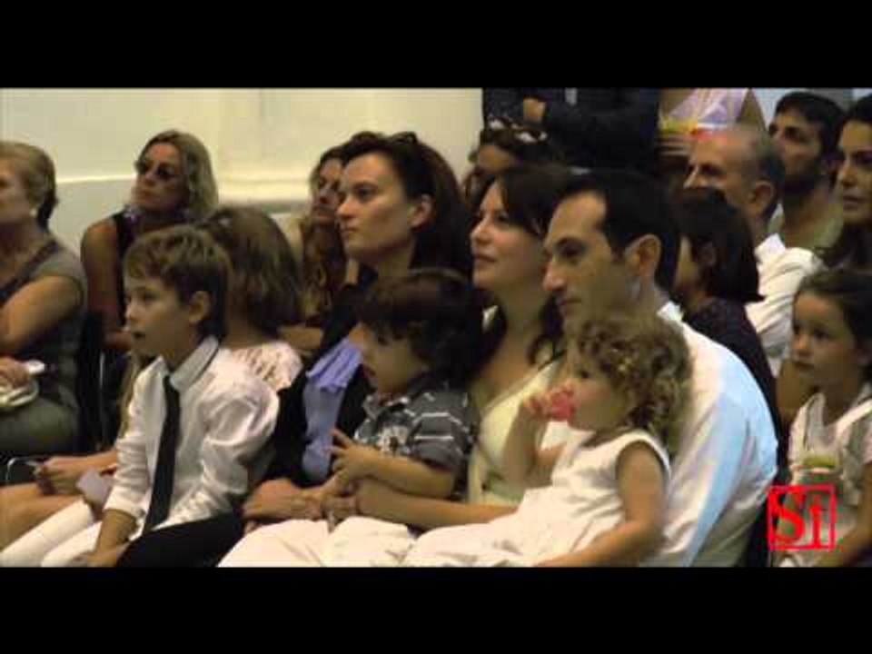 Napoli - Gli alunni Suor Orsola e il progetto di lingue straniere (13.09.14)