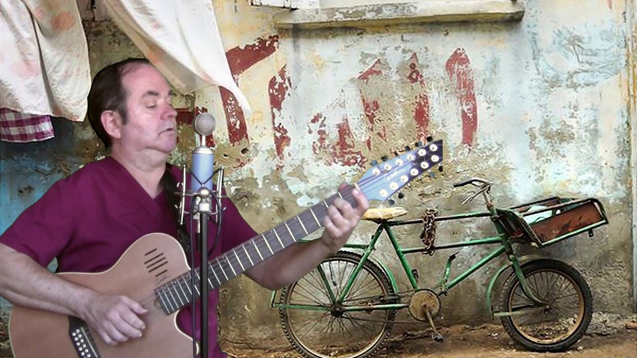 Winston K sings Here Comes Your Man by The Pixies