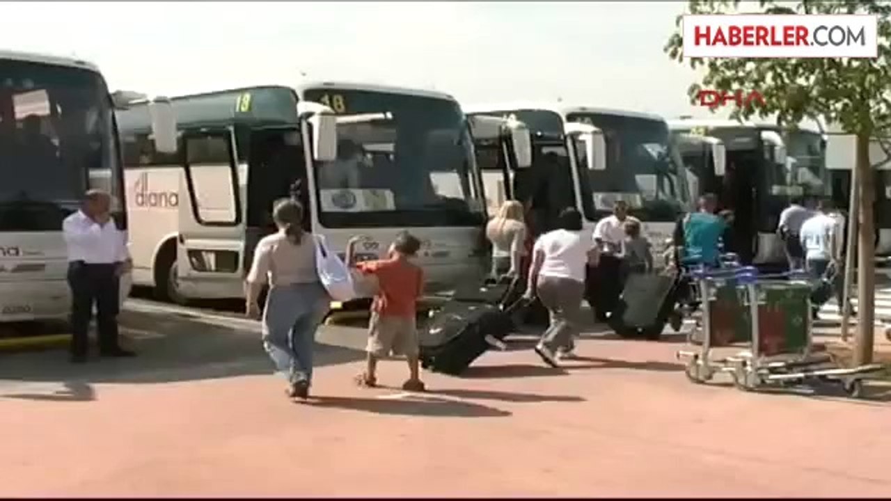 THY Uçağı Kabin Basıncı Arızalanınca Acil İniş Yaptı