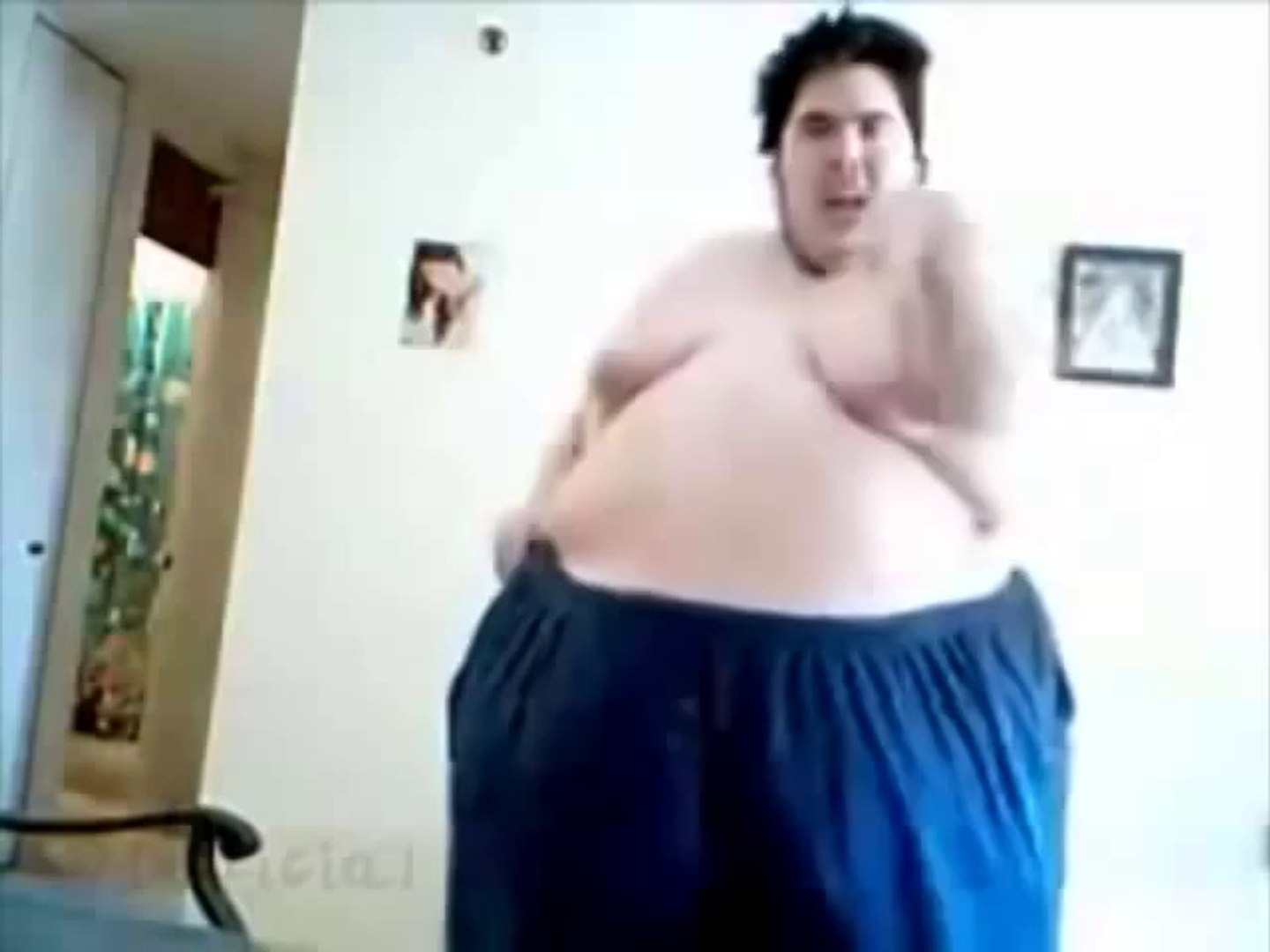 OMG!!! SOOOOO FUNNY FAT PEOPLE DANCING LOL!!!!! FUNNIEST VIDEO EVER!!!1 -  video Dailymotion