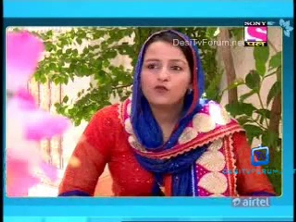 Dil Hain Chotasa Choti Si Asha 14th September 2014 Video pt1
