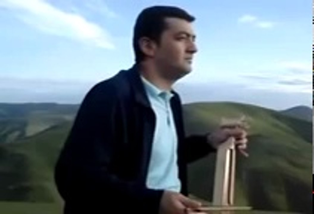 Agüngör yıldız:.trabzon:akcaabat:.Aydın Güner- KAYBETTİK BİRBİRİMİZYDIN GÜNER masa muhabbet2