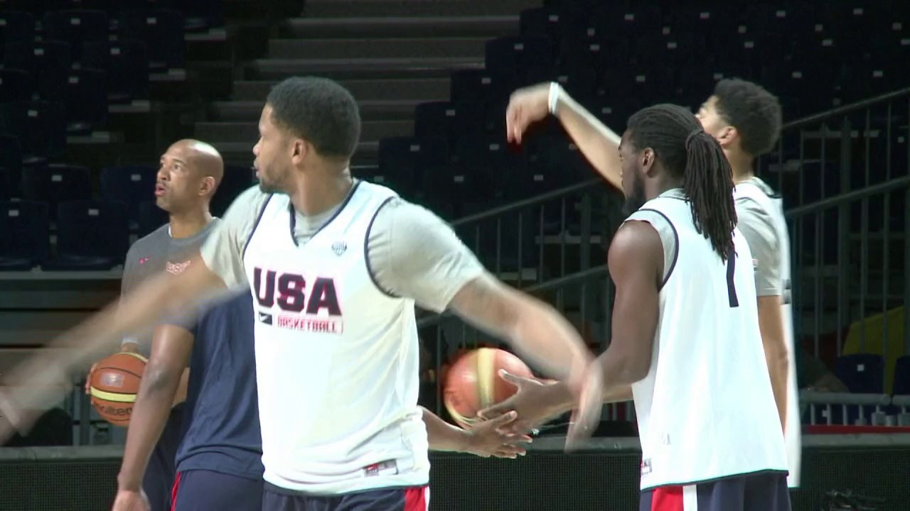 Basket: Etats-Unis et Serbie prêts à s'affronter en finale
