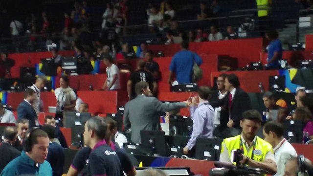 Τελικός Παγκοσμίου Κυπέλλου 2014: Γήπεδο και ζέσταμα