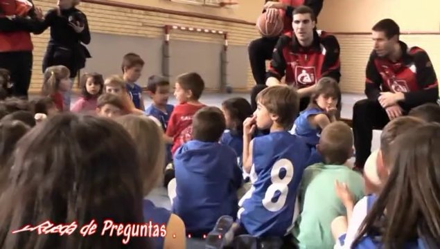 CB JUVENTUD UTEBO (Clinic de Albert Fontet y Sam Van Rosson jugadores de CAI ZARAGOZA)