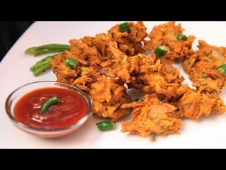 Kanda Bhajji/Pyaaz Pakora (Onion Crisps) By Archana