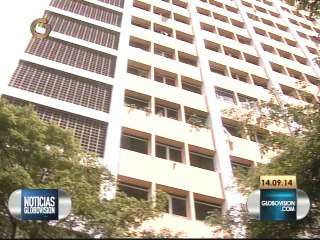 Denuncian filtraciones en Torre Pomagas de Catia