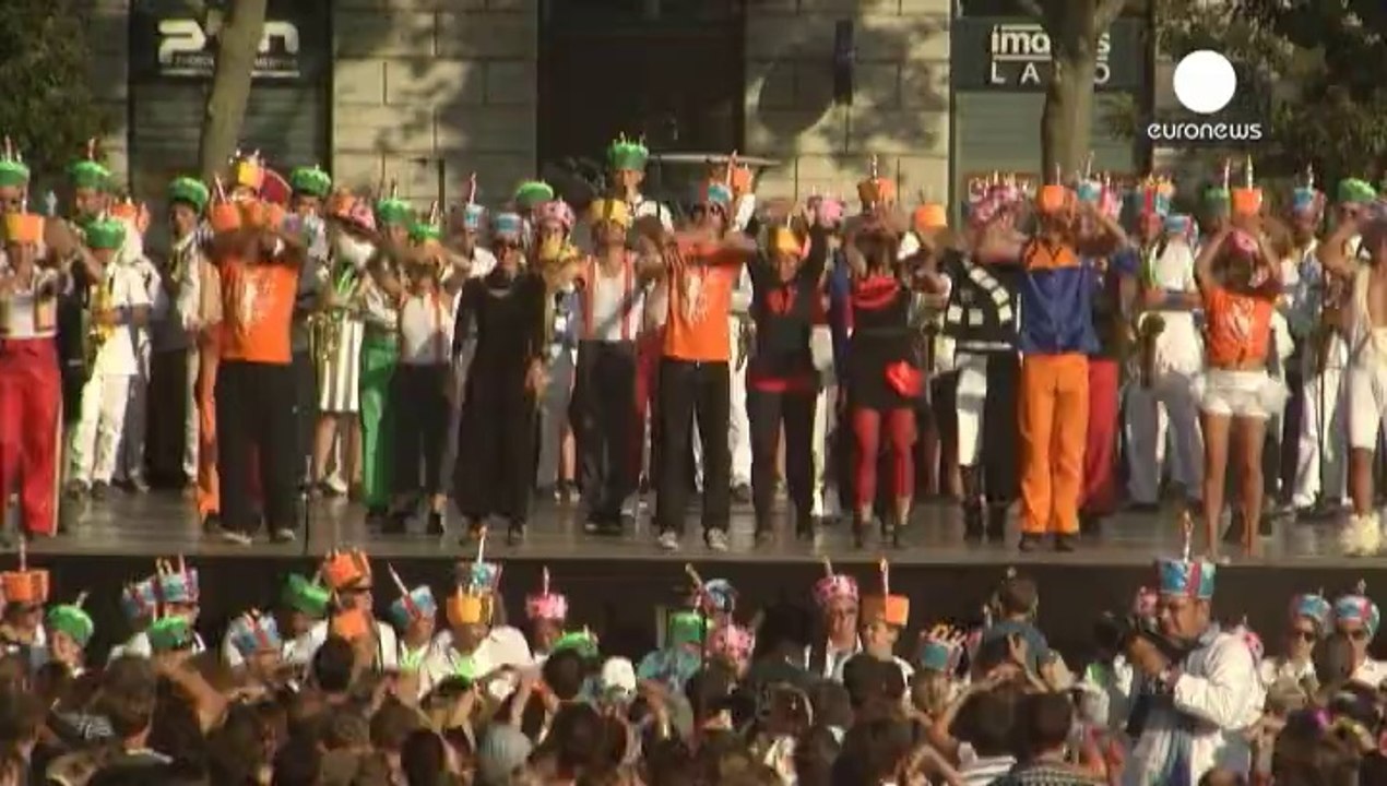 Biennale de la danse de Lyon : le défilé fête s...