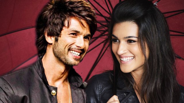 Kriti Sanon Becomes Shahid Kapoor's LOVE LADY