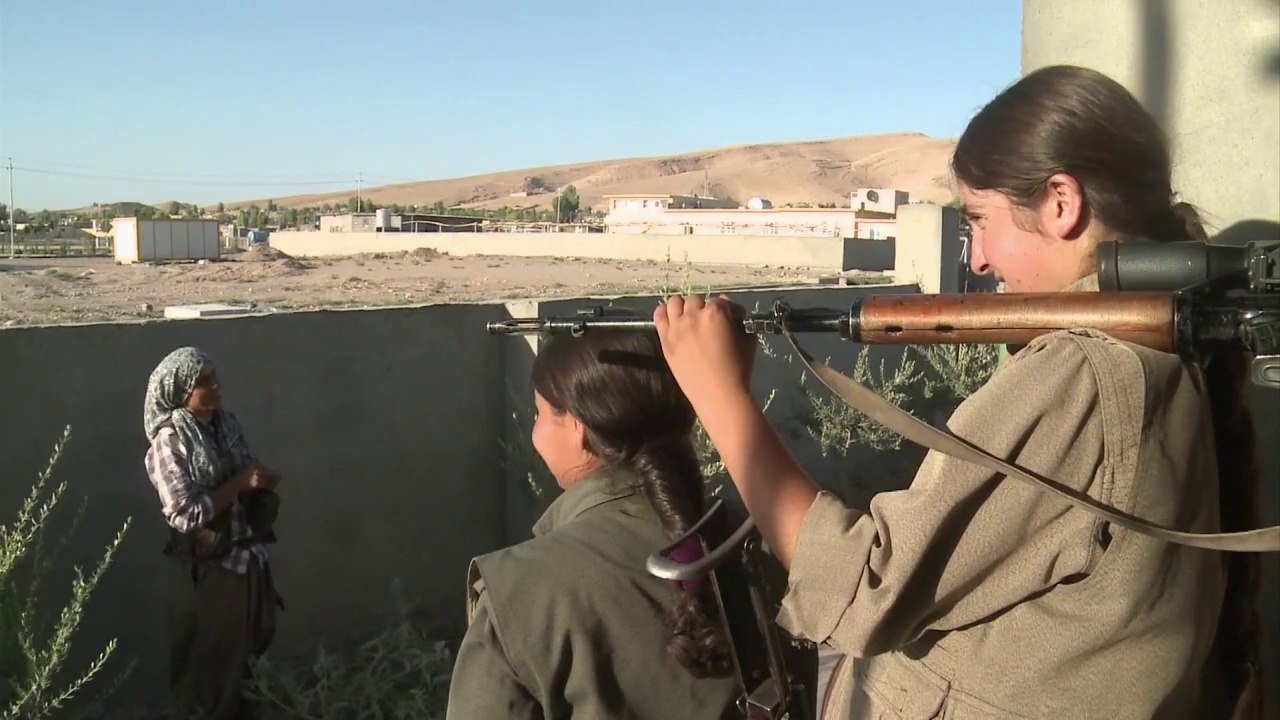 Kurdinnen bieten IS-Dschihadisten im Irak die Stirn