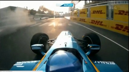 Un premier crash spectaculaire en Formule E entre Prost et Heidfeld