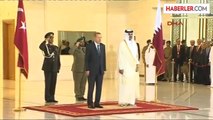 Cumhurbaşkanı Erdoğan Katar Emirlik Sarayında Resmi Törenle Karşılandı