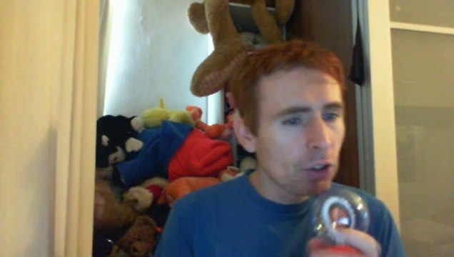 Wiwi égratigne le mari remplace l'amant de Ginette Reno