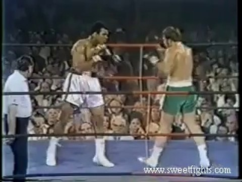 Muhammad Ali vs Jerry Quarry II (Convention Center, Las Vegas, Nevada - 1972-06-27)