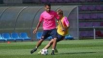 Training session (15/09/2014). Dani Alves back in training