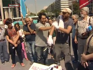 Melih Gökçek böyle protesto görmedi!