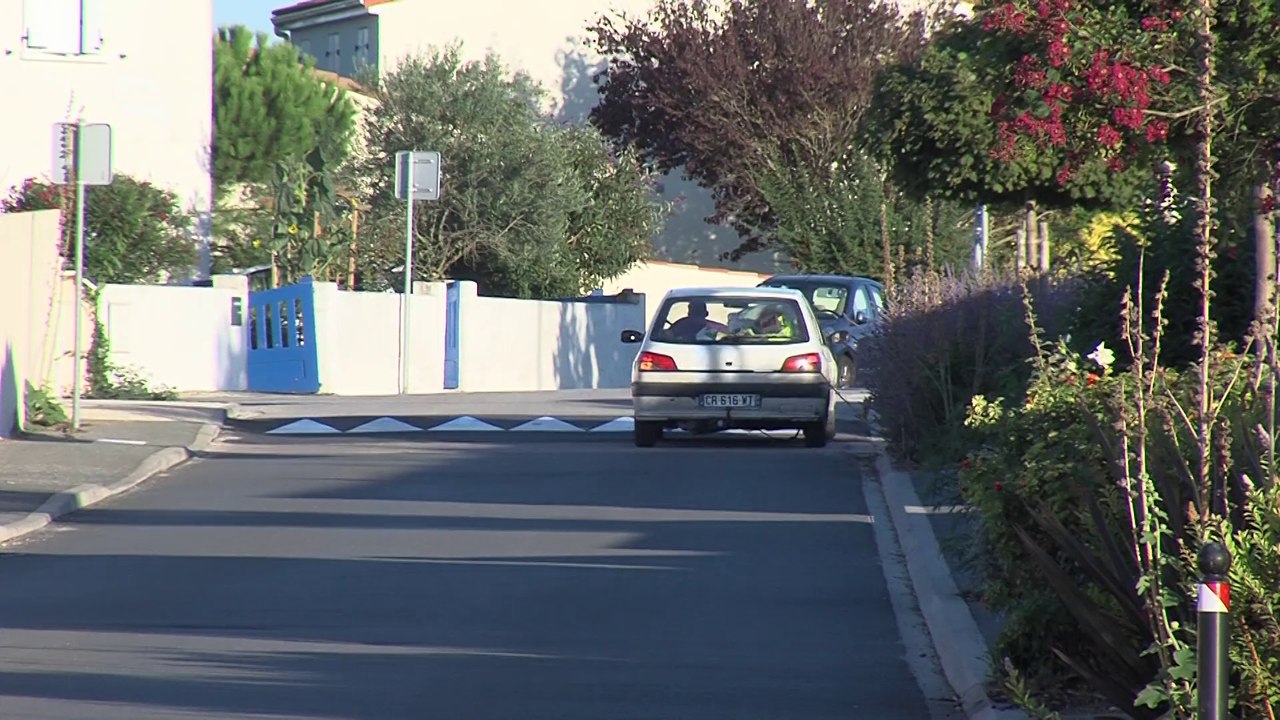 Célàtv Le JT- Les zones 30 se multiplient dans les centre-villes