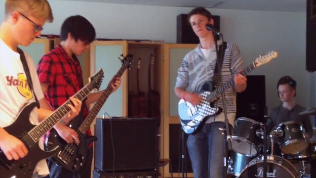 R U Mine? Arctic Monkeys (Full Band Cover)