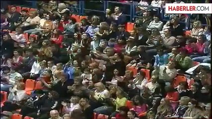 Rus Jimnastikçi Kabayeva, Milletvekilliği Görevinden İstifa Etti