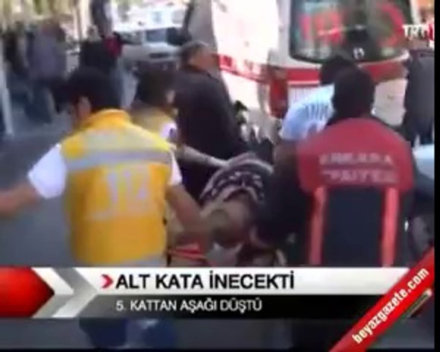 Aldattığı Adamın Karısı Gelince Kendini 5. Kattan Atmak
