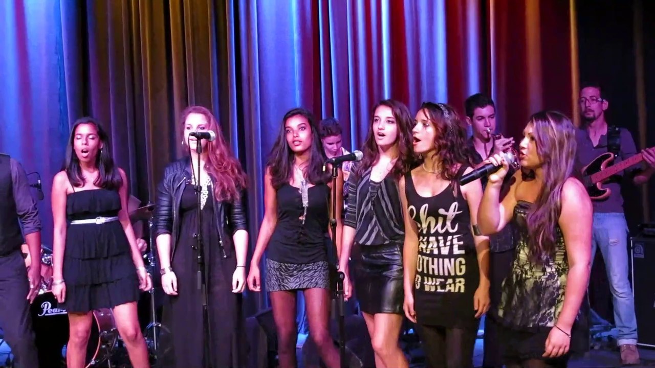 Quand la musique est bonne au kabaret de Saint Joseph