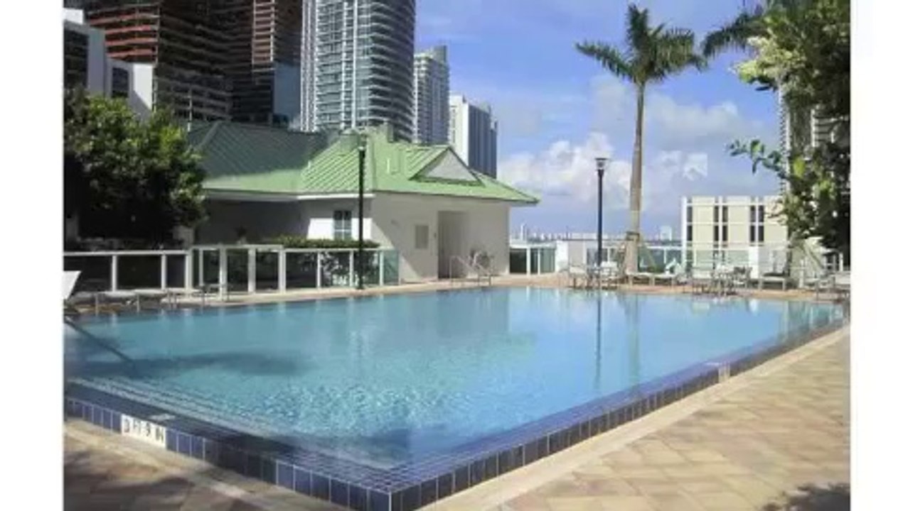 Brickell On The River