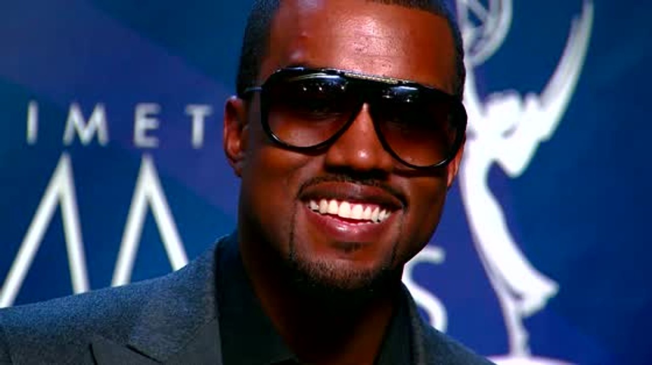 Kanye West weigerte sich während eines Konzerts weiter zu singen da ein Rollstuhlfahrer nicht aufgestanden ist
