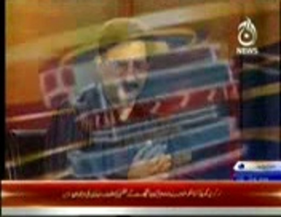 Listen how Nusrat Javed is treated by a common shopkeepr