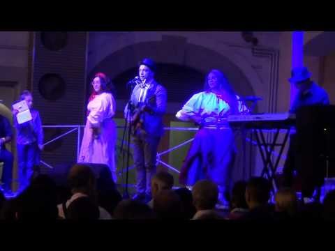 Aversa (CE) - Festa Madonna Casaluce, Lello Ornato e Arancino di Made in Sud (14.09.14)