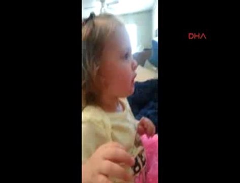 Babasını sakalsız görünce kıyameti kopardı